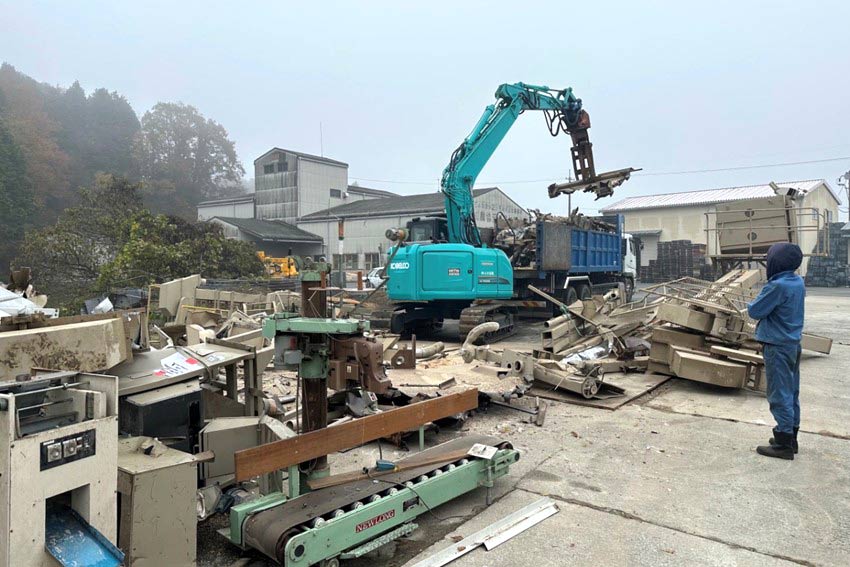 岡山｜丸富｜イヤシロチ 埋炭